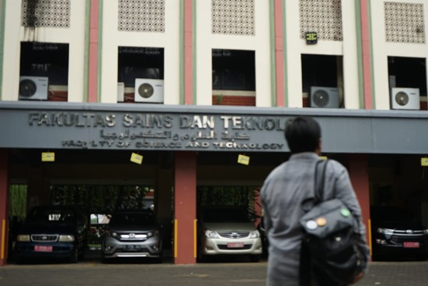 Penerima Beasiswa ETOS ID Raden Achmad Zildhan Aku Ingin Jadi Sarjana Penerima Beasiswa ETOS ID Raden Achmad Zildhan Aku Ingin Jadi Sarjana