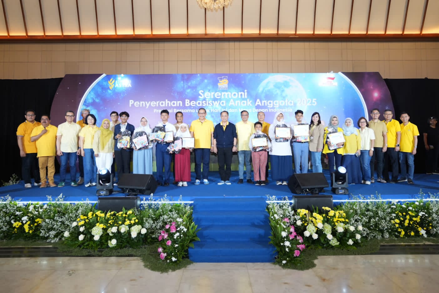 Koperasi Astra Salurkan Beasiswa Rp7 386 Miliar
